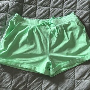 Zyia Summer Short - Honeydew Melon - Large